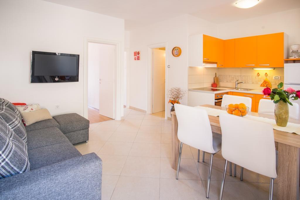 Apartments Iva Krk Town Exterior photo